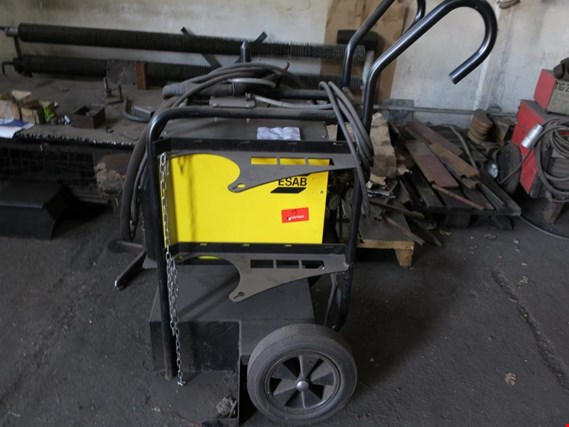 Used ESAB Tig 3000i AC/DC Welding machine for Sale (Auction Premium) | NetBid Industrial Auctions